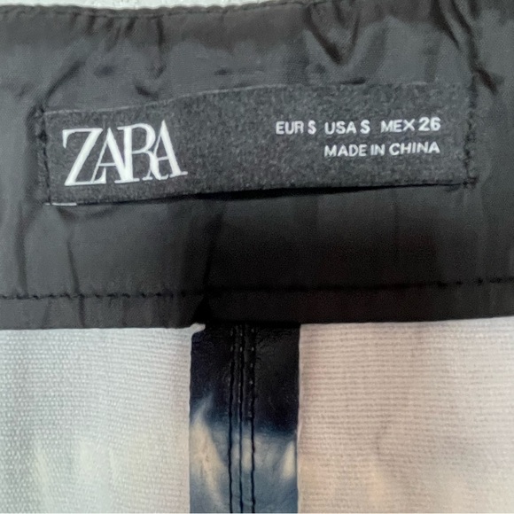 Zara Women's Black Faux Leather Tie Dye Snap Front A-Line Mini Skirt Size Small - Picture 8 of 8